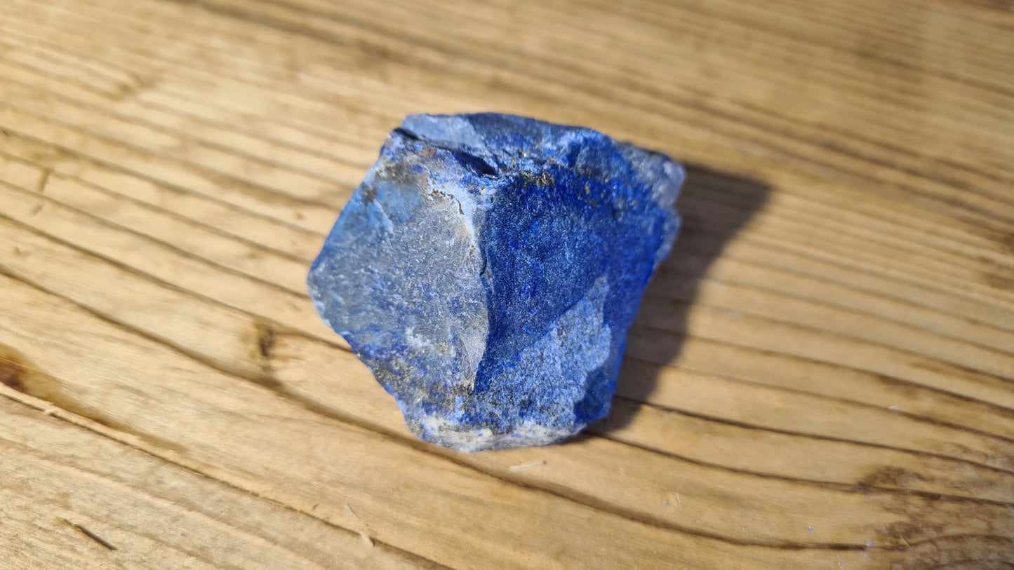 Pierre de lapis-lazuli brute de 84.8g Lapis-Lazuli