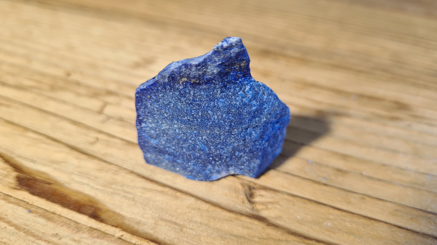250.5g raw lapis lazuli stone