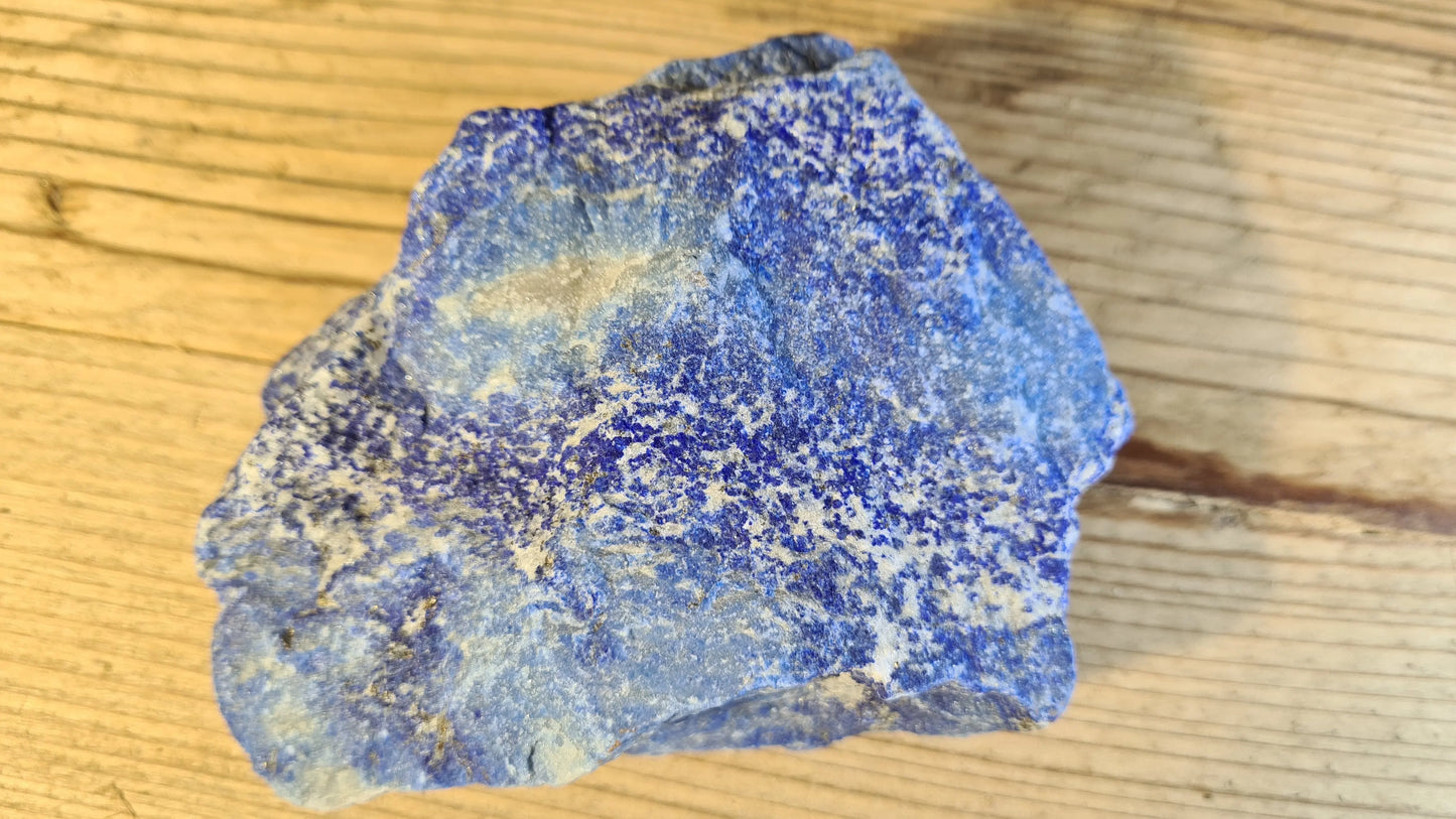 Pierre de lapis-lazuli brute de 646g Lapis-Lazuli