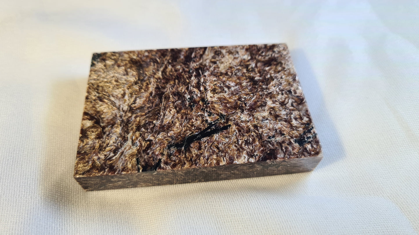 Charoite plate 1.3x5x7.5cm