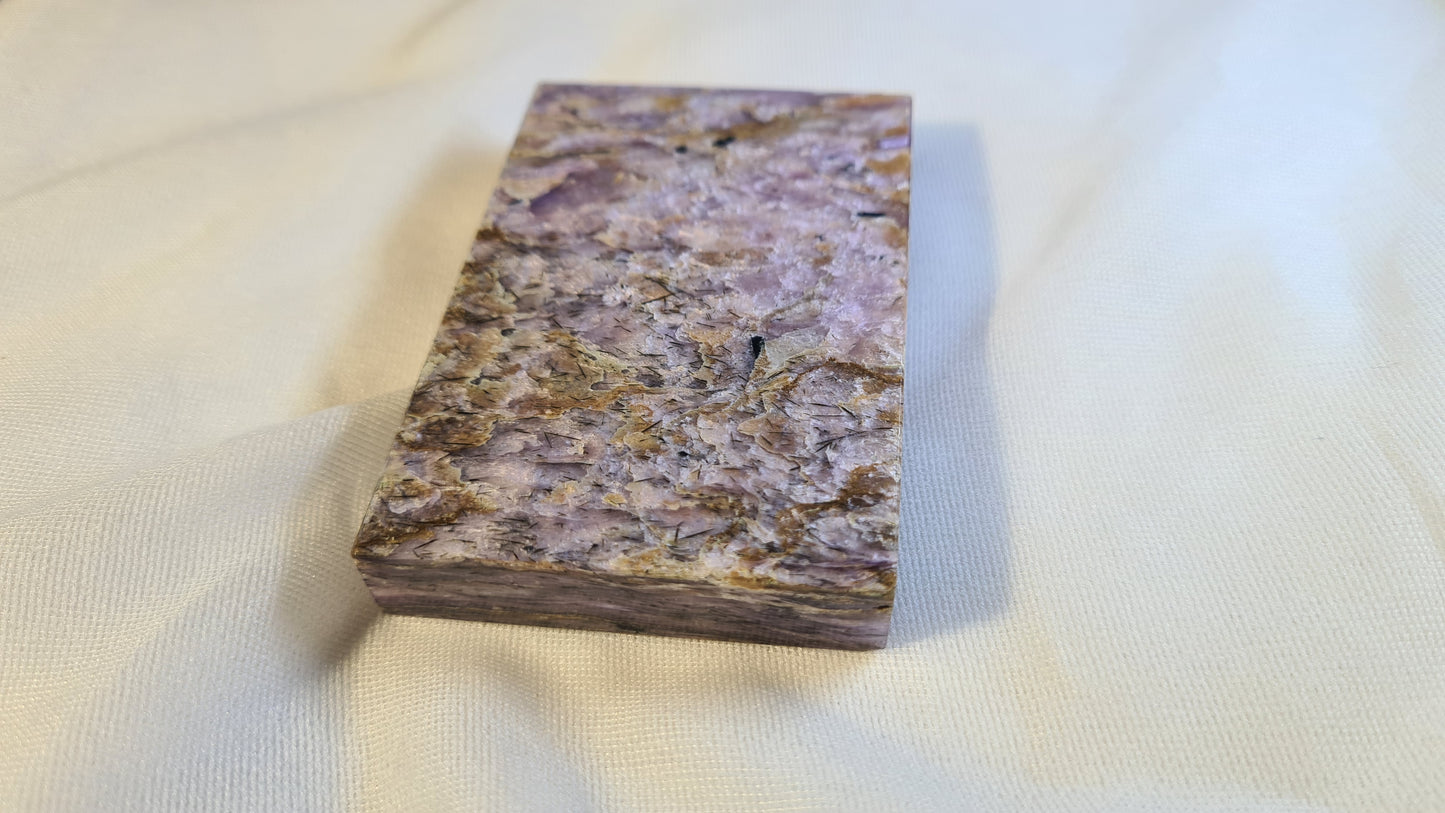 Charoite plate 1.3x5x7.5cm