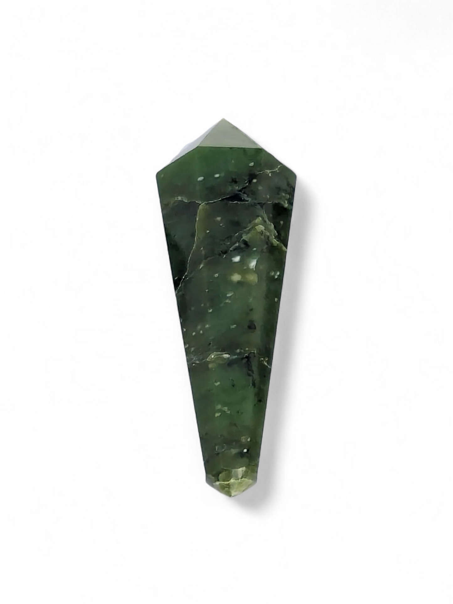 Vogel en jade néphrite du Canada