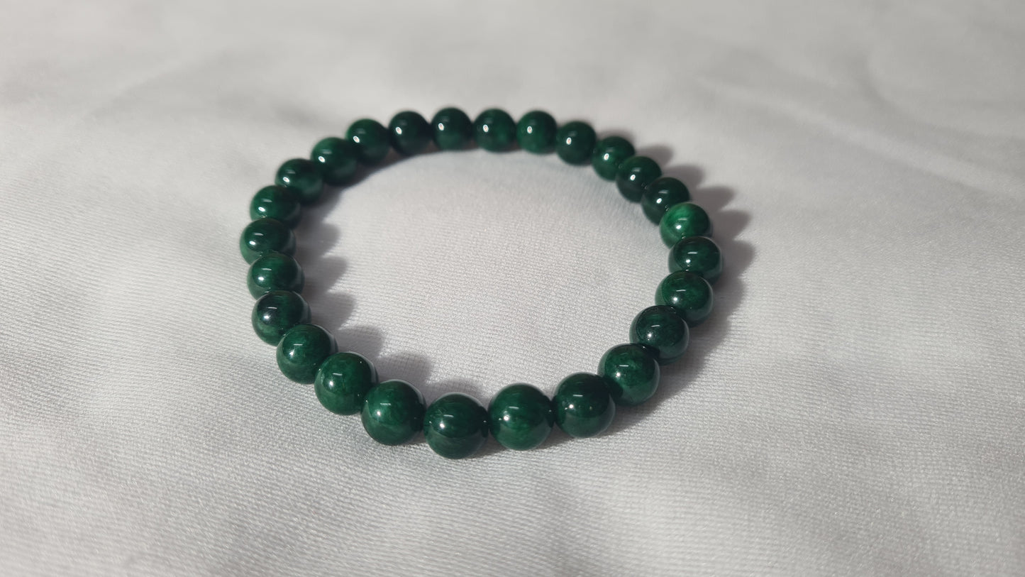 Bracelet en jade néphrite de Chine 8mm