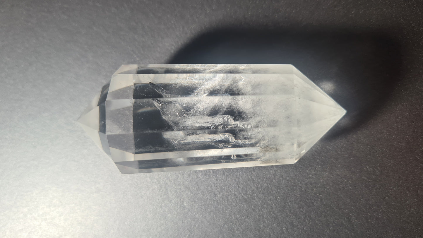 Cristal de quartz - 12 faces - 7.2 x 3 cm - 76g
