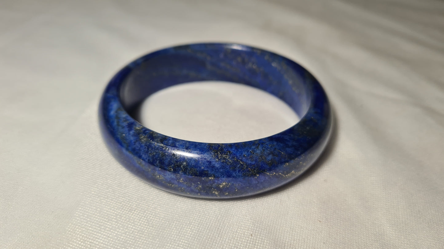 Bracelet massif "jonc" en lapis-lazuli