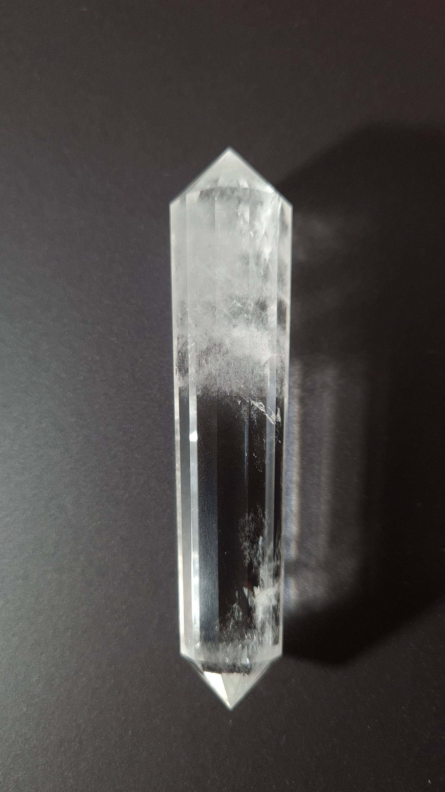 Cristal de quartz - 12 faces - 8.6 x 2 cm - 45.1 g