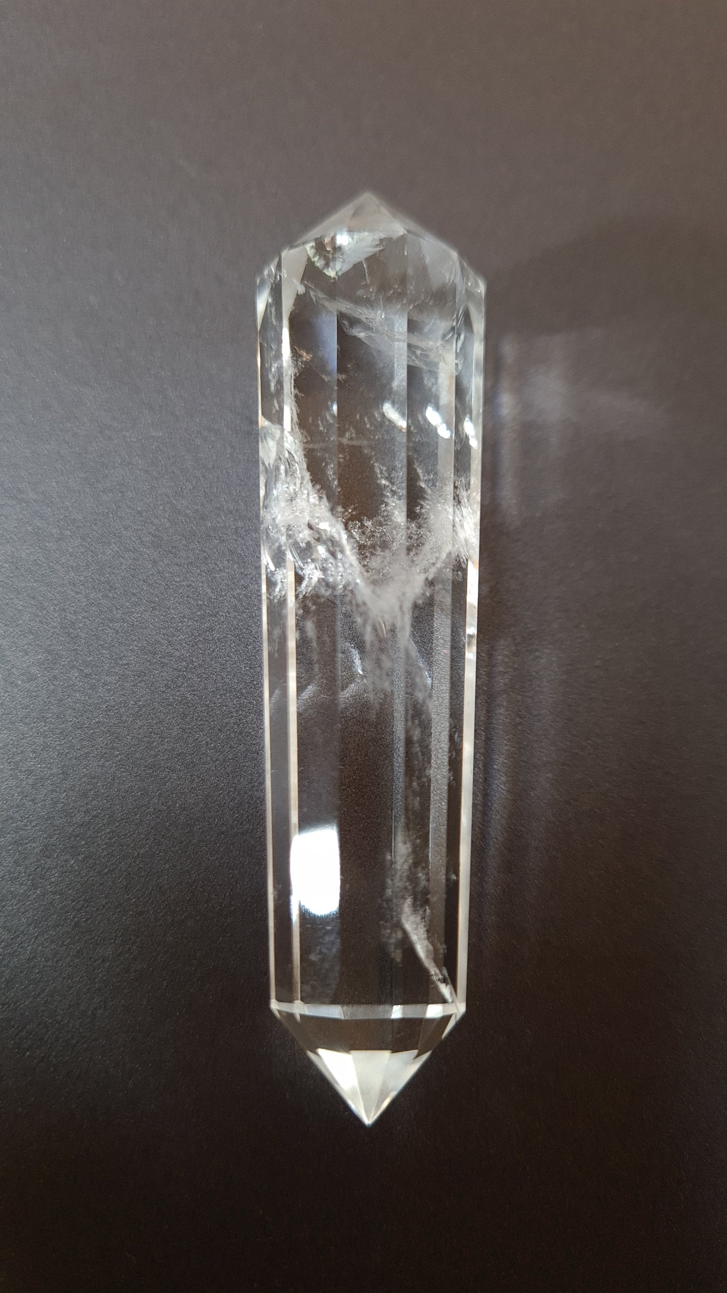 Quartz crystal - 12 faces - 7.7 x 1.6 cm - 30g