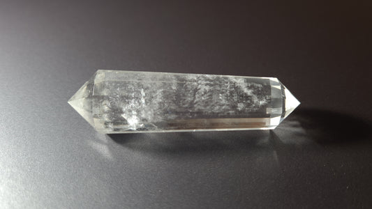 Cristal de quartz - 12 faces - 7.2 x 2 cm - 39.9 g