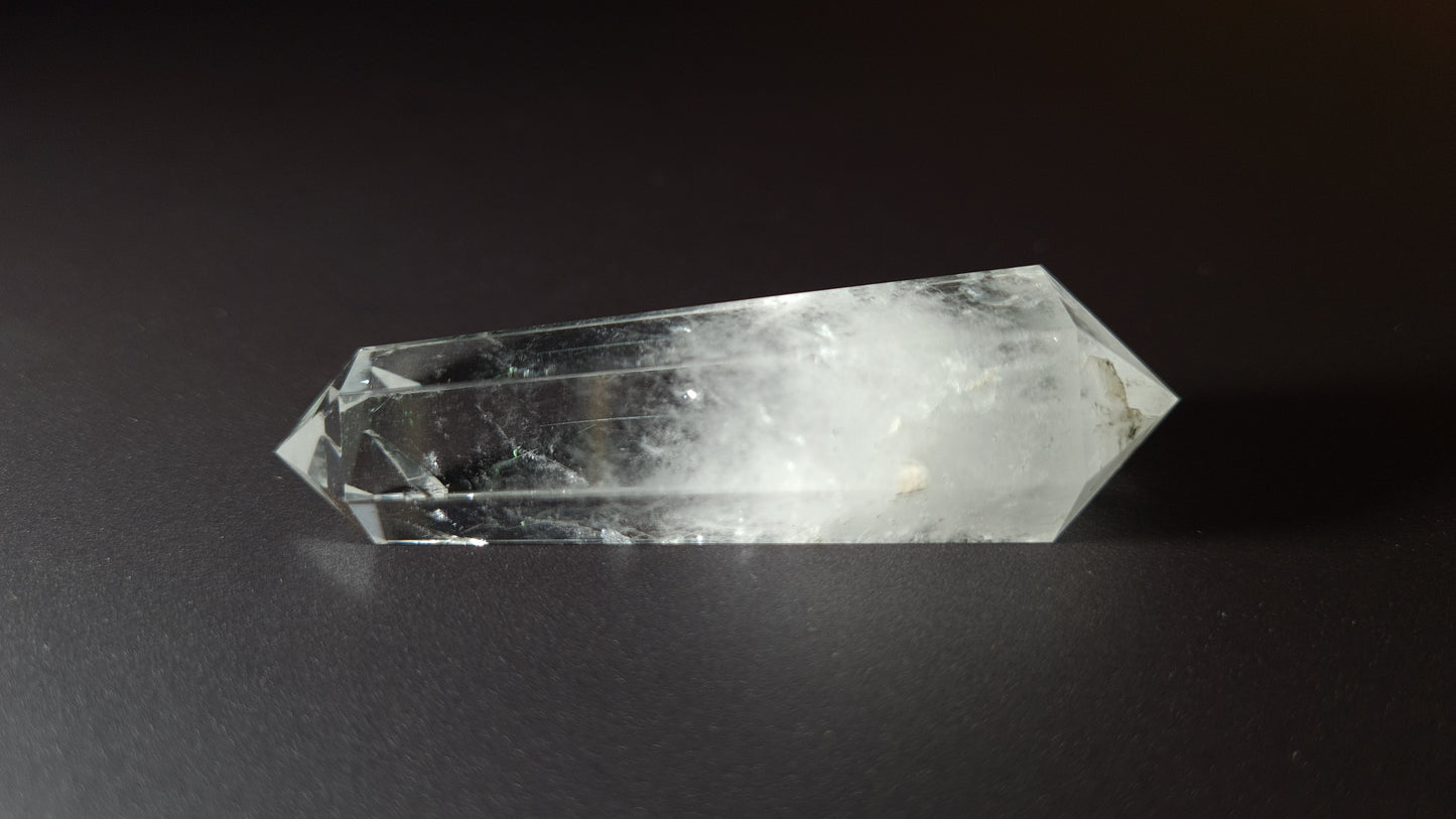 Cristal de quartz - 6 faces - 6.4 x 2 cm - 26.8 g