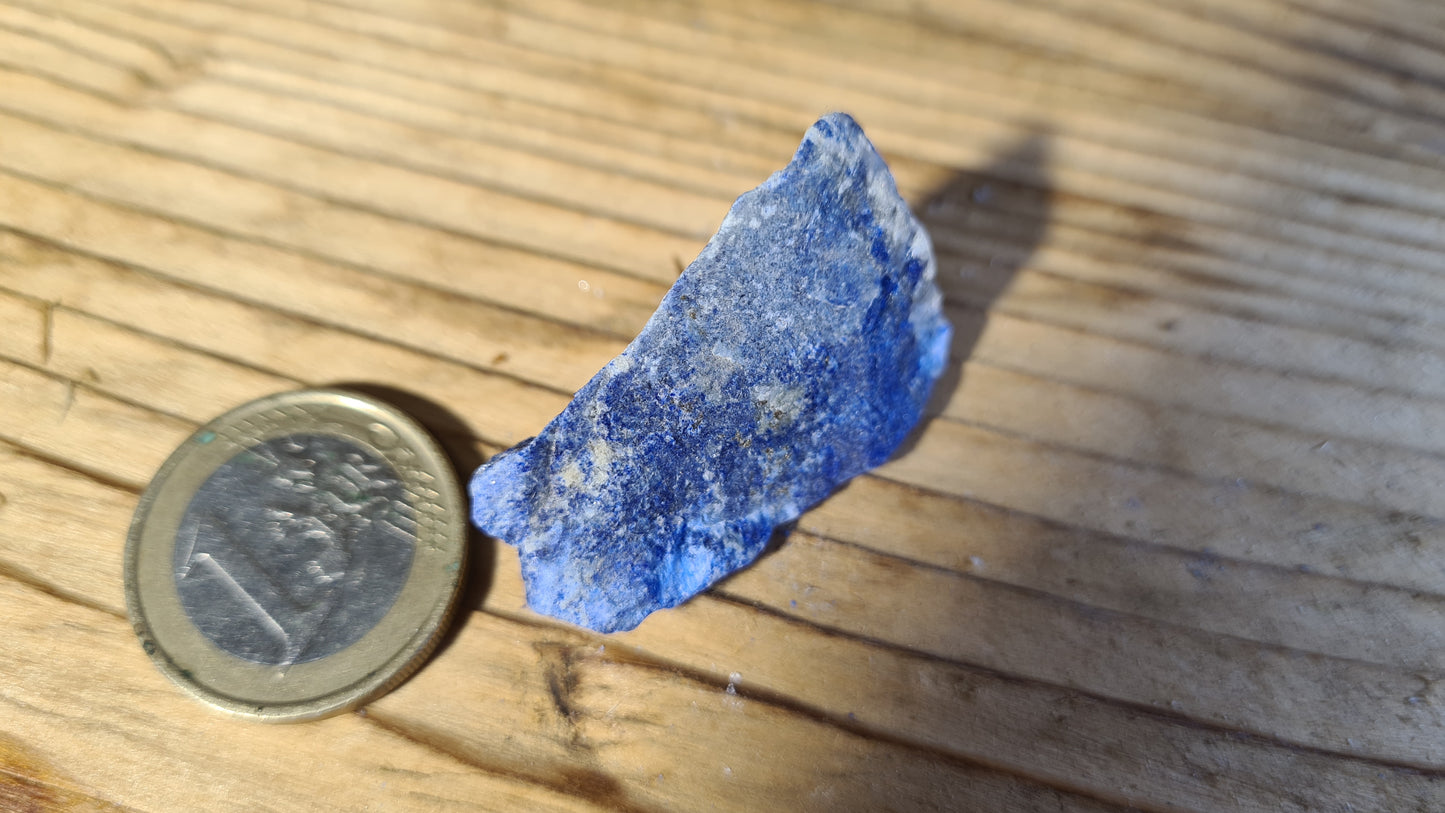 250.5g raw lapis lazuli stone