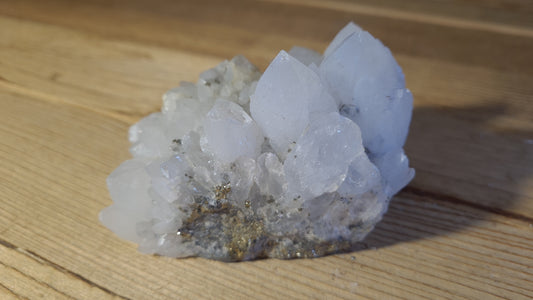 Amas de cristaux quartz et pyrite, 568g, 10x7.5cm