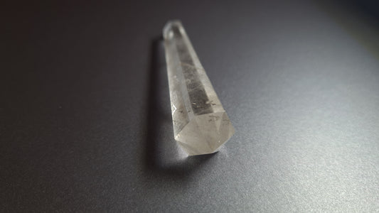 Cristal de quartz - 6 faces - 6.9 x 1.6 cm - 17.4 g