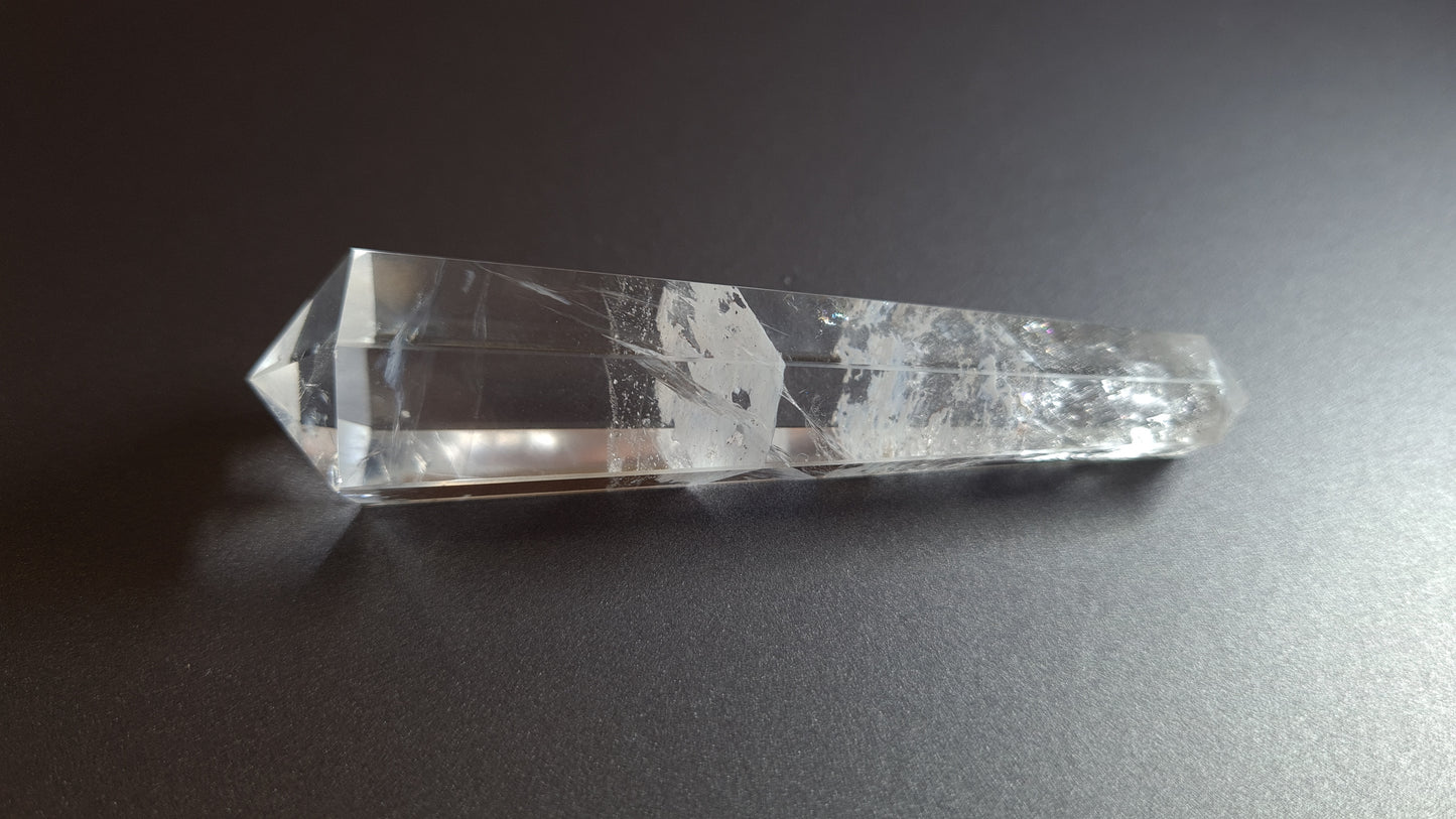 Cristal de quartz - 6 faces - 8.5 x 2.2 cm - 39 g