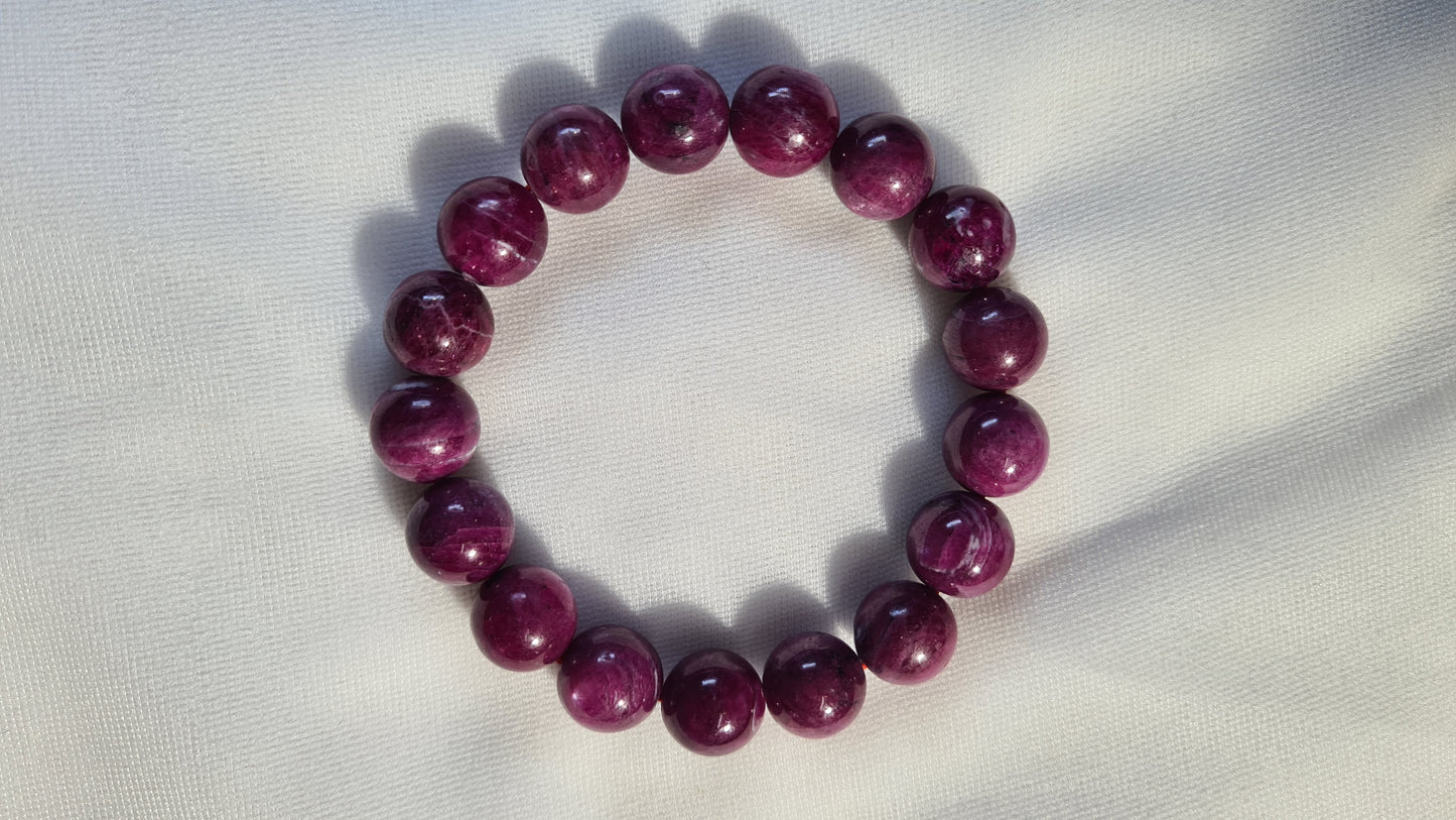 Bracelets de perles de rubis 10mm / 17cm