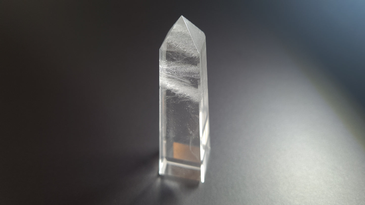 Quartz crystal tower 4 faces 7.8cm