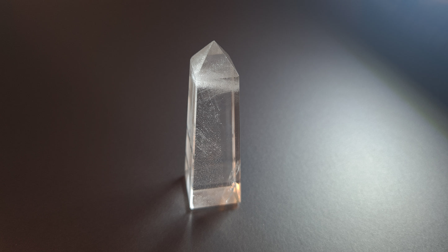 4-sided quartz crystal tower 7cm