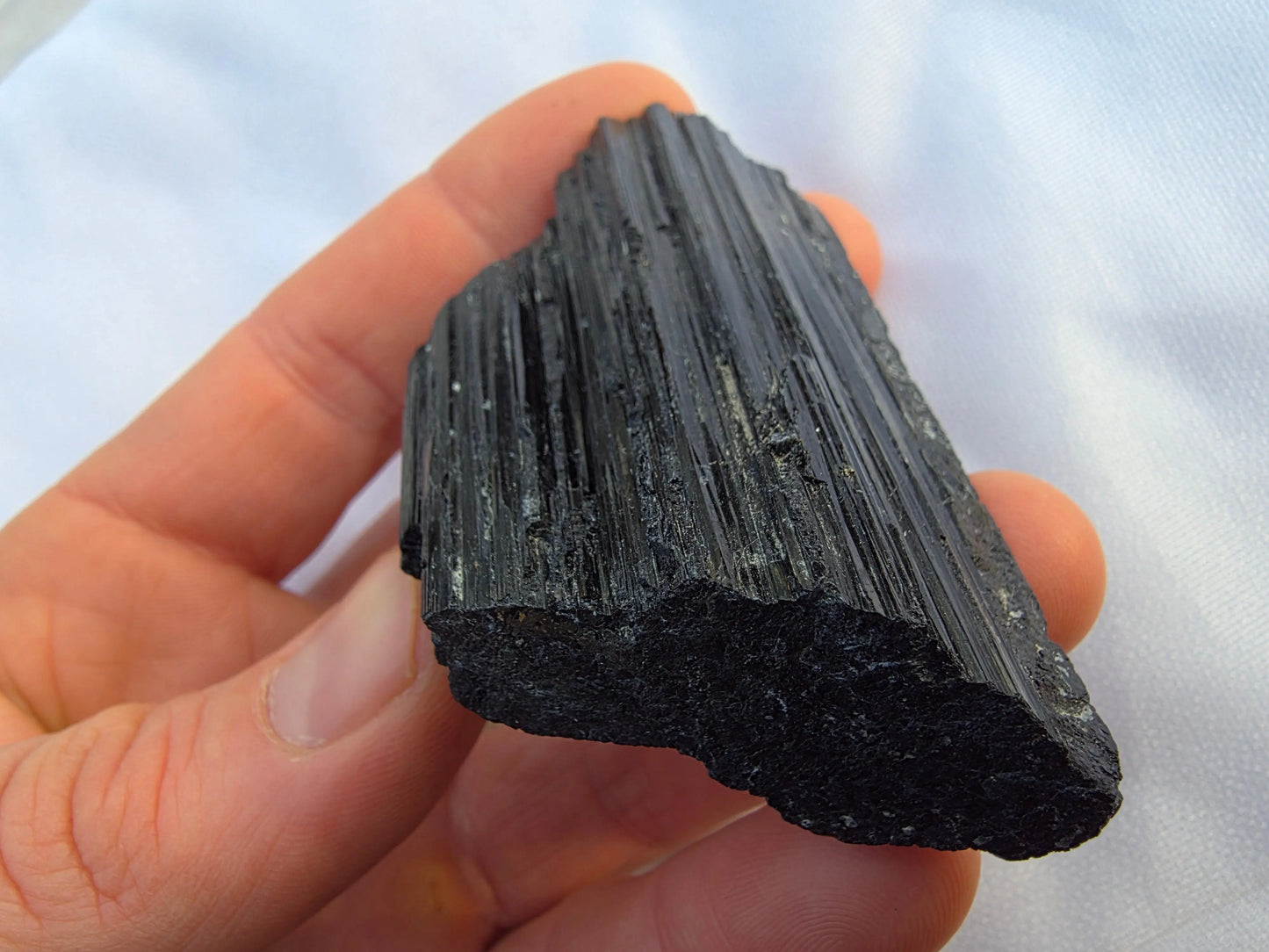 Cristal de tourmaline noire Cristal Roche