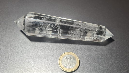 Cristal de quartz - 16 facettes - 12.1 x 2.9 cm - 126.9g