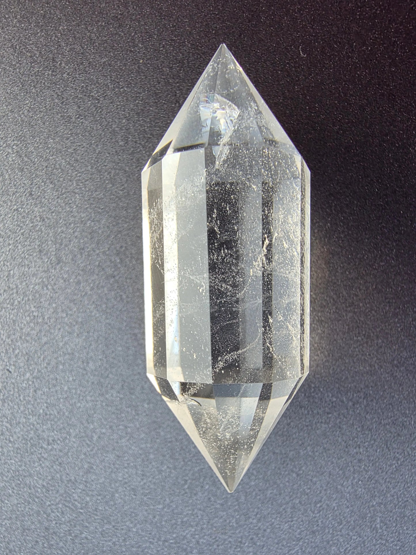 Cristal de quartz - 12 facettes - 5.5 x 2 cm - 28.5g Ma boutique