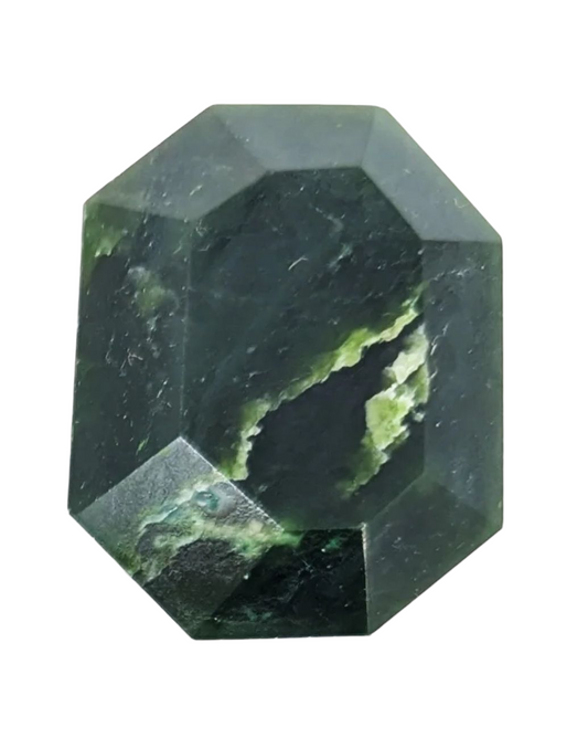 Pierre facetée en jade néphrite du Canada
