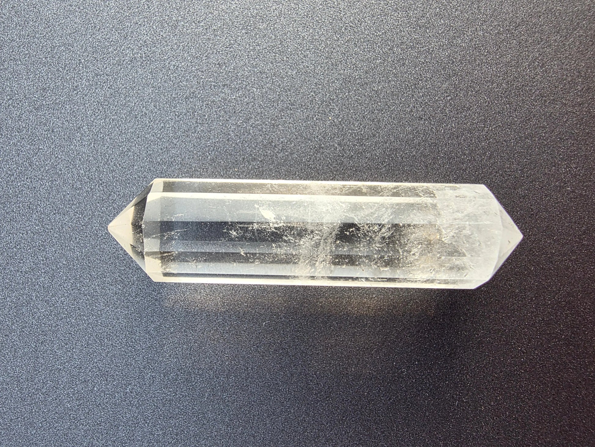 Cristal de quartz - 12 facettes - 5.3 x 1.3 cm – 16.2g Ma boutique