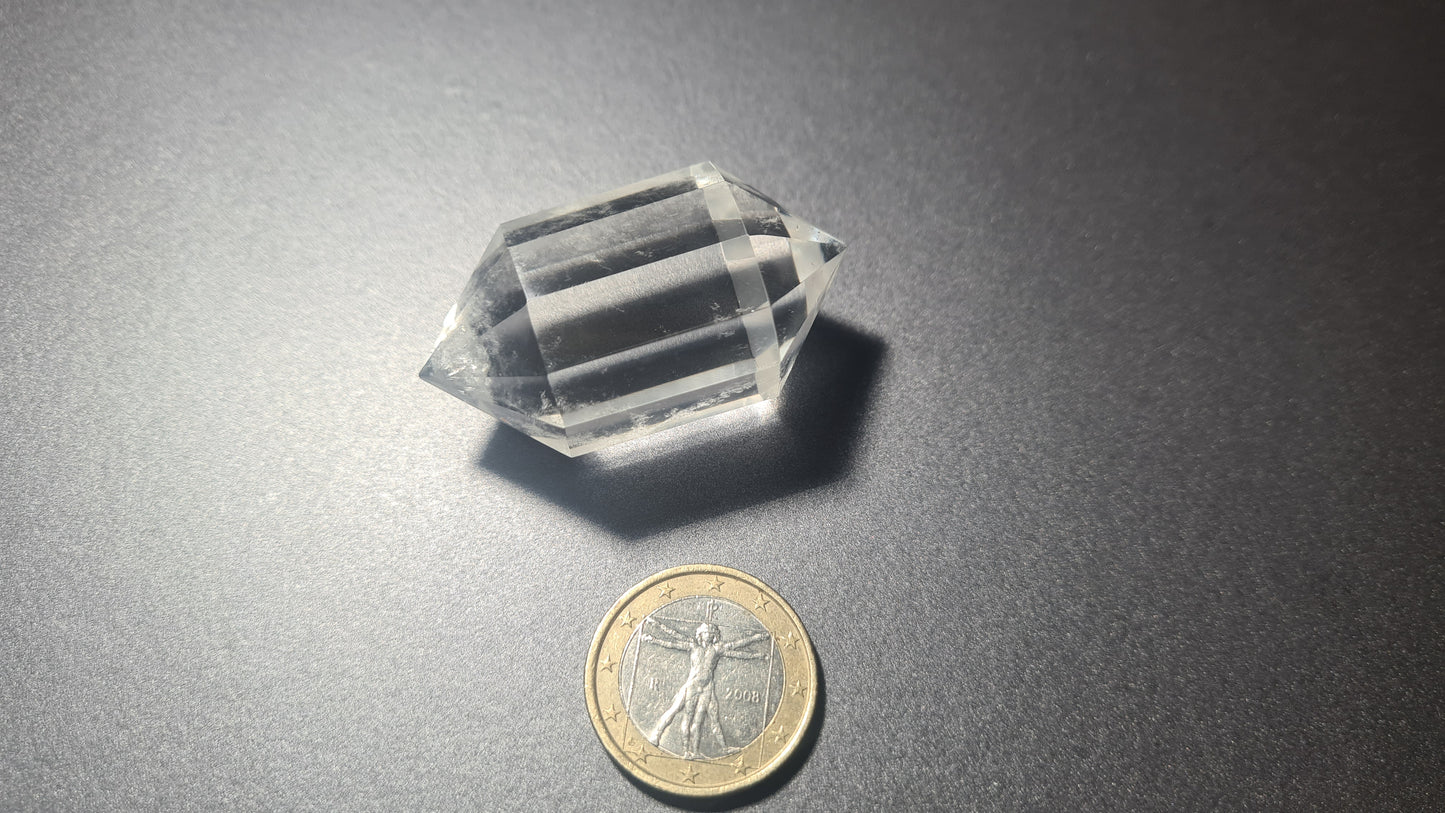 Cristal de quartz - 12 faces - 4.7 x 2.5 cm - 39g